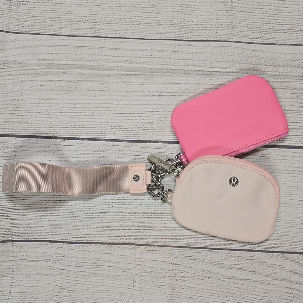 EUC Lululemon Dual Pouch Wristlet - Picture 3 of 8